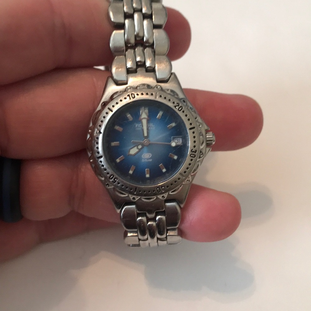 Women’s fossil watch with blue face